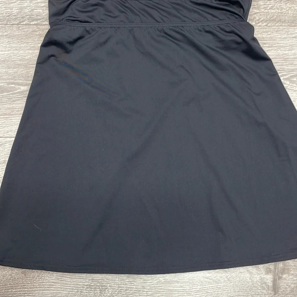 Lands’ End Black Swim Dress Underwire Halter Top Coverup Tankini Swimsuit 8P - Picture 9 of 15